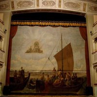 Velario– der alte Vorhang in dem Stadttheater