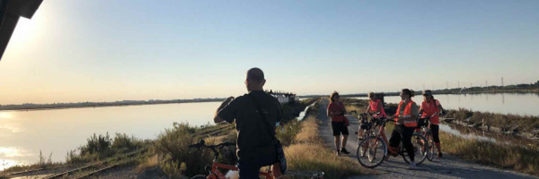 Sonnenuntergang in der Saline, mit dem Fahrrad