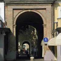Porta Mare (Gate to the sea)