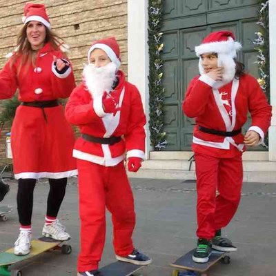 Santa's skate ride