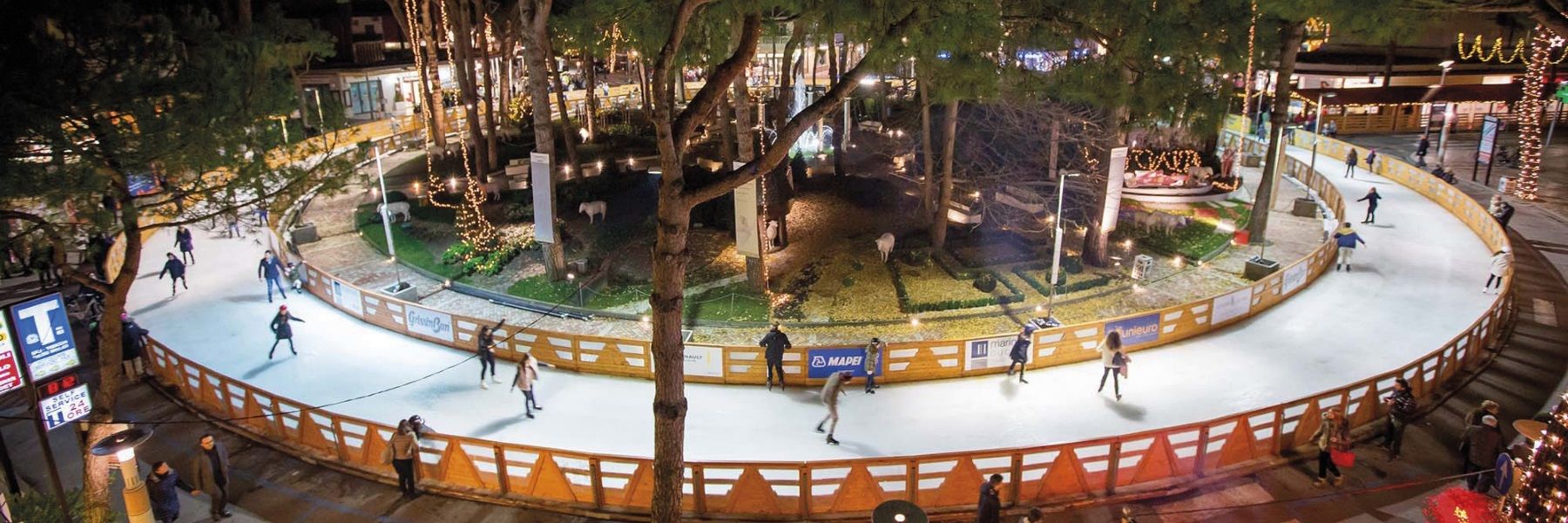 Ice skating rink in the heart of Milano Marittima