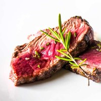 Fillet steak with herbs on a Cervia salt tile
