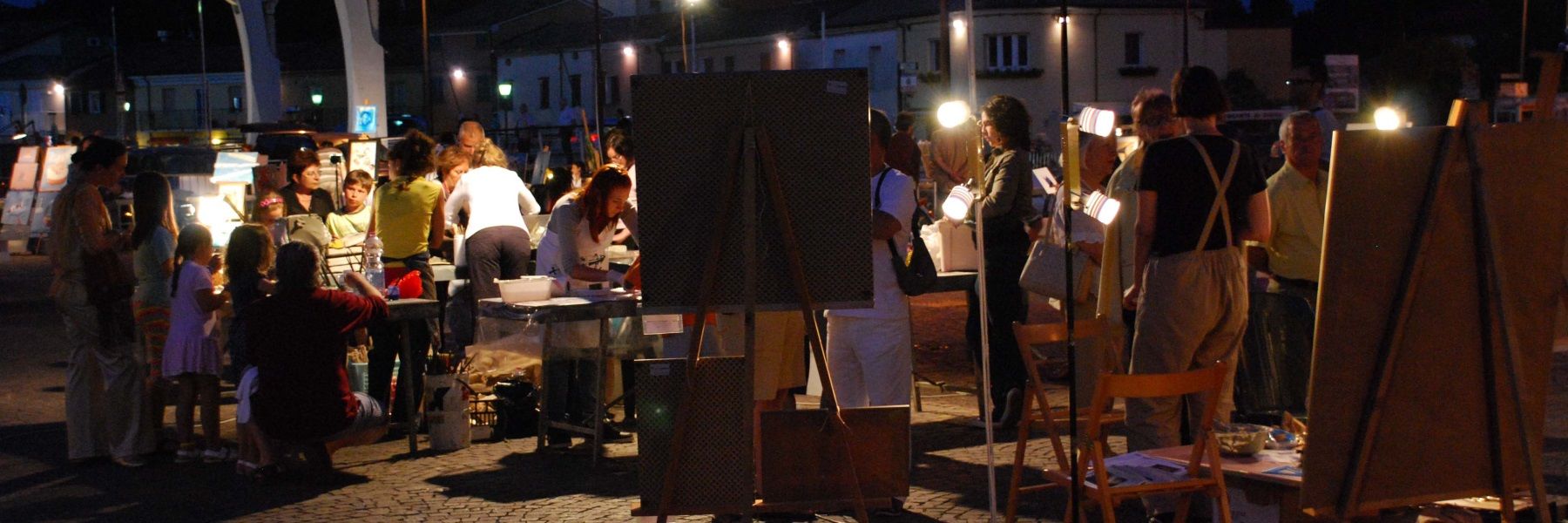 Festival des arts, créations en direct sur la Piazzale dei Salinari