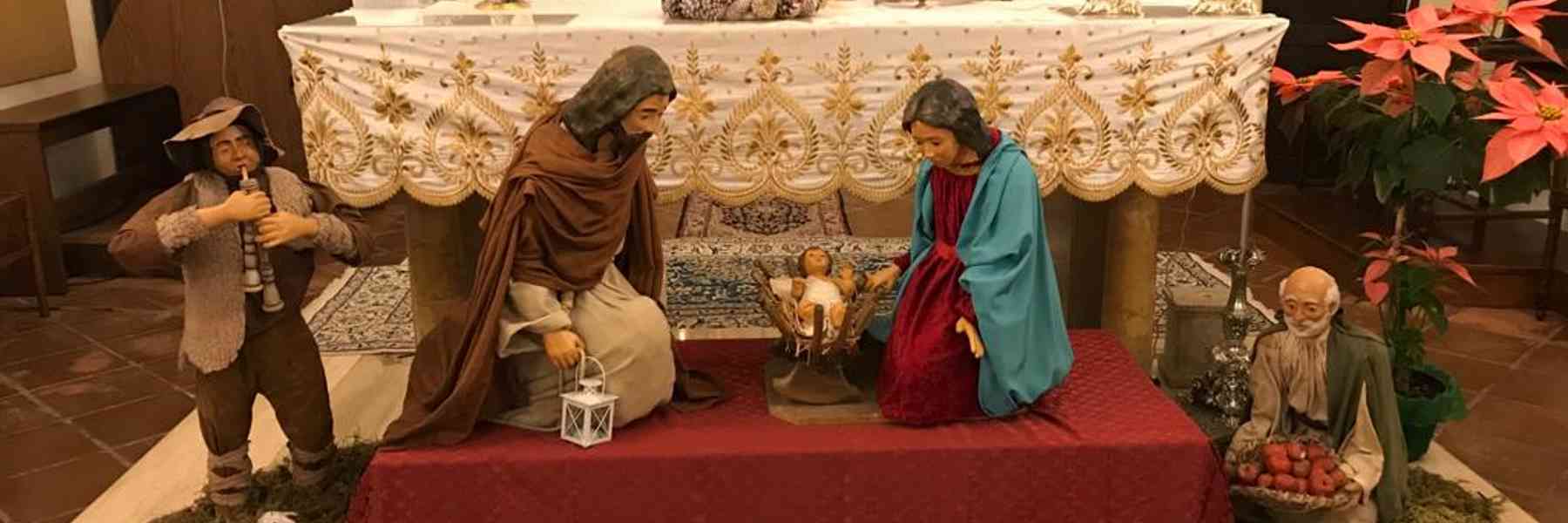 Crèche dans l'église de Saint-Antoine