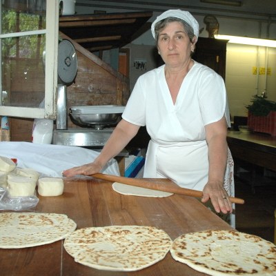 Come preparare la tradizionale piadina romagnola 