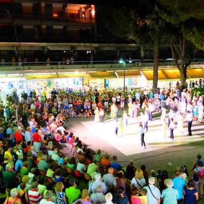 Spettacoli e intrattenimenti musicali a Pinarella