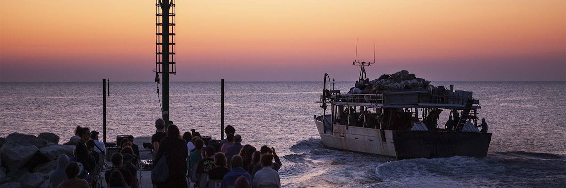 Elementi 2025, concerto all'alba sul molo - Knn presenta "Pungilingua"