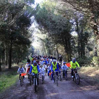 Pedalata dei piccoli atleti